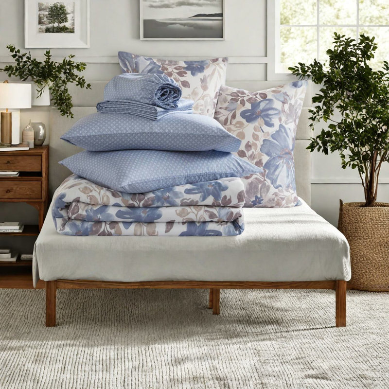 Ensembles de literie à motif floral bleu doux, confort en polyester, détente à la maison