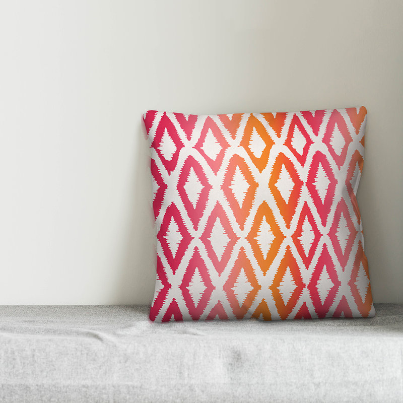  Coussin décoratif intérieur / extérieur Gradient Ikate, 20 po x 20 po, Rose / orange / rouge