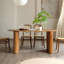 Table de salle à manger brune en bois massif ovale-382113984