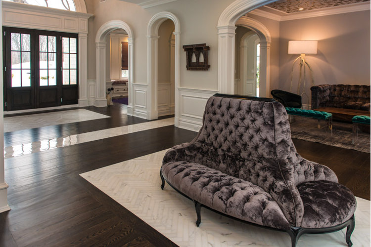 crown molding entryway