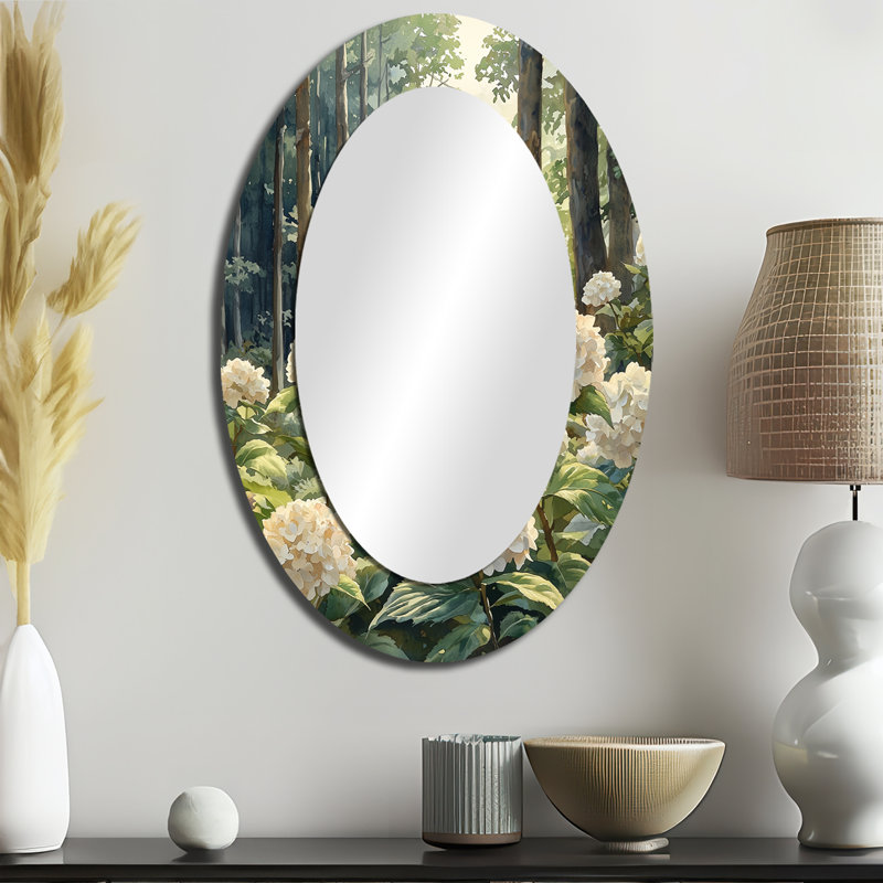 Hydrangeas By The Forest Edge - Miroir mural ovale blanc, 36 po x 24 po
