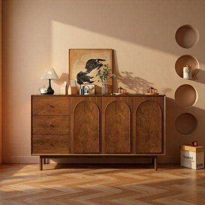 Buffet de style français antique