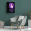 Fleur de crocus avec reflets sur toile-1086354588