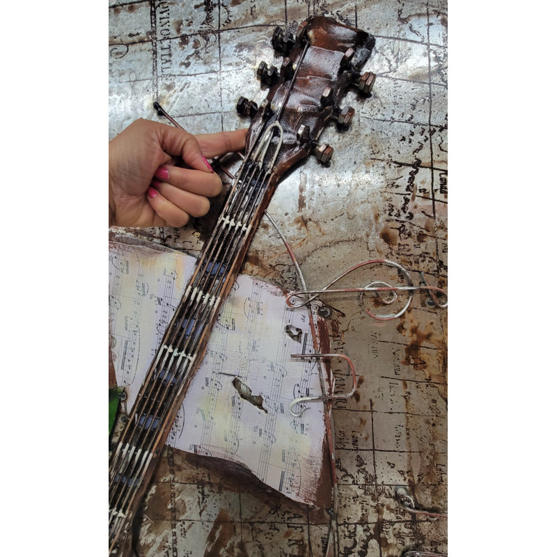 Guitare et rose, art mural 3D sur toile métallique