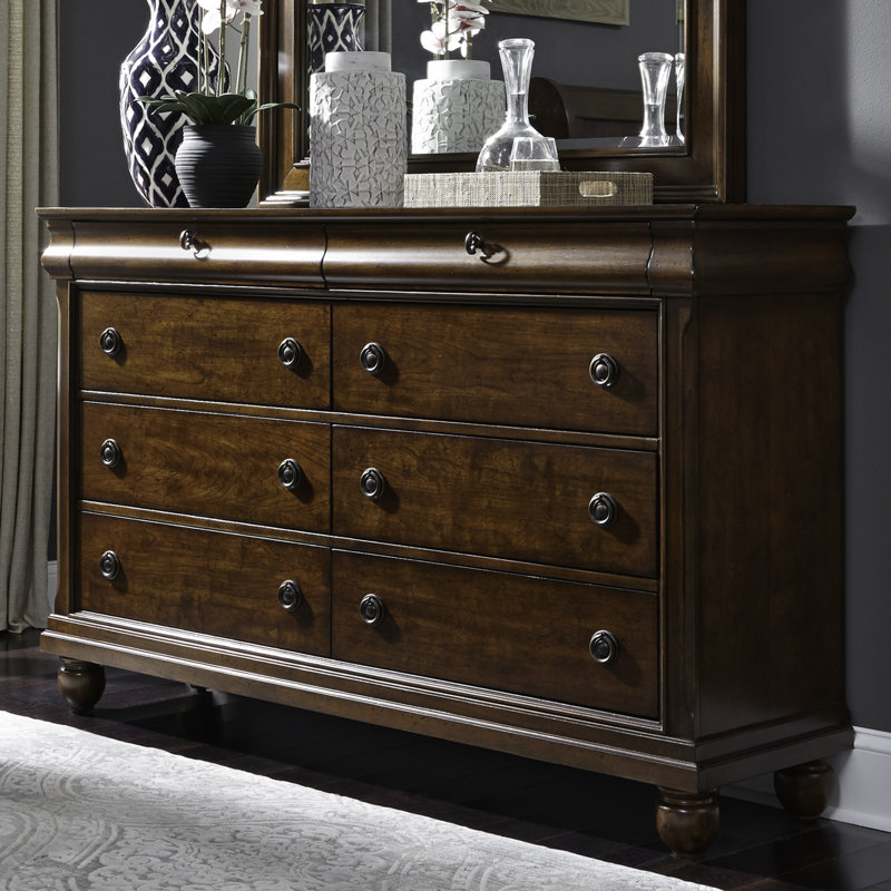 Lenny 64" W 8-Drawer Dresser, Rustic Cherry