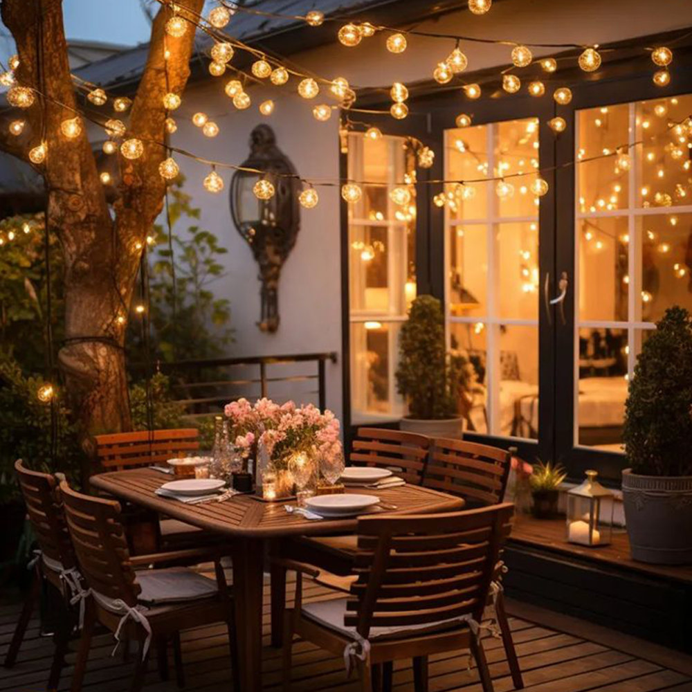 Olilawn Outdoor Solar Powered Lights Christmas Decor 30-Bulb Globe Integrated LED String Lights (2 Pack) 641.0030.000.001