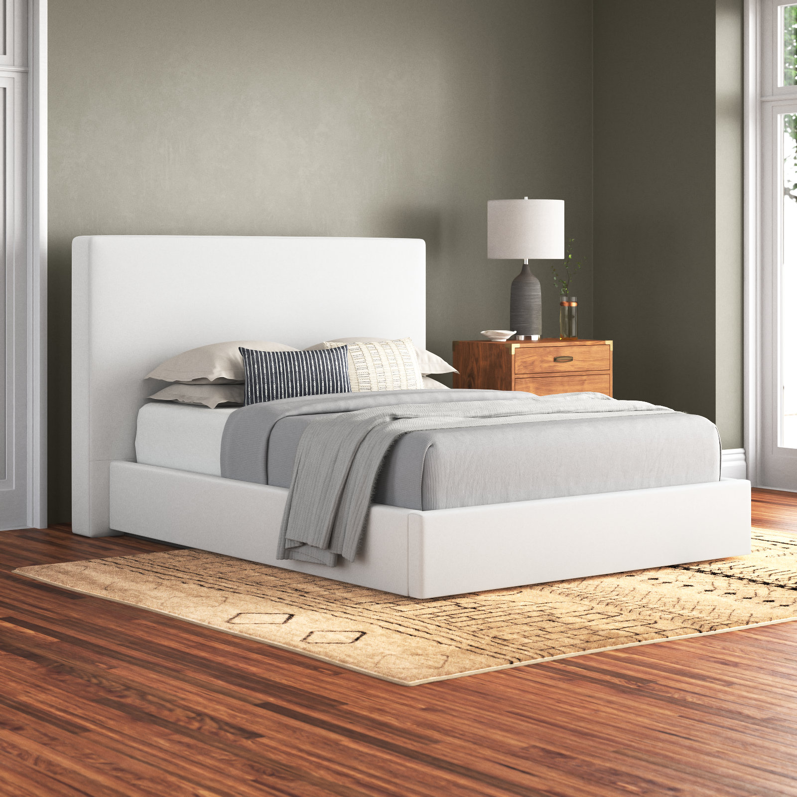 Baccarat Upholstered Bed, King, White