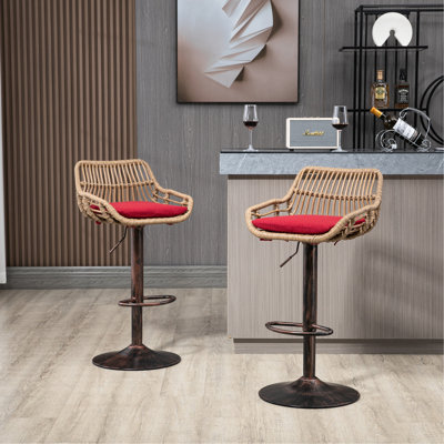 Tabouret de bar pivotant moderne rouge de 2, hauteur réglable avec repose-pieds pour la cuisine et la salle à manger, base en métal robuste, capacité de charge de 250 lb, chaise rembourrée en lin 2 en rouge,