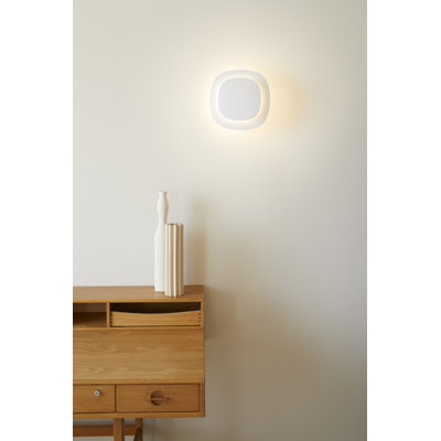 Luthien Wall Light