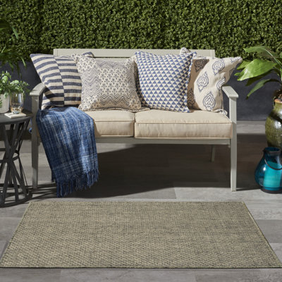 Tulum Solid Indoor/Outdoor Area Rug