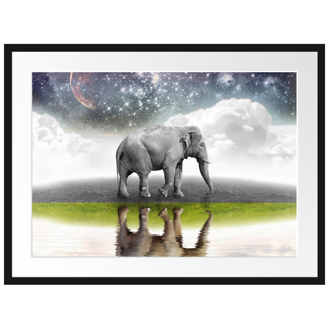 Gerahmtes Poster Traumhafter Elefant auf Wiese