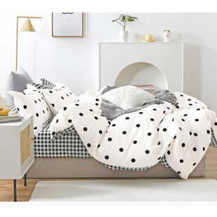 https://assets.wfcdn.com/im/62568394/resize-h310-w310%5Ecompr-r85/1799/179960991/renteria-blackwhite-standard-cotton-reversible-3-piece-duvet-cover-set.jpg