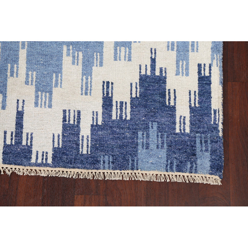 One-of-a-Kind 4'11" X 7'10" New Age Area Rug in