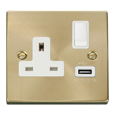 Satin Brass 1 Gang 13A DP 1 USB Switched Plug Socket