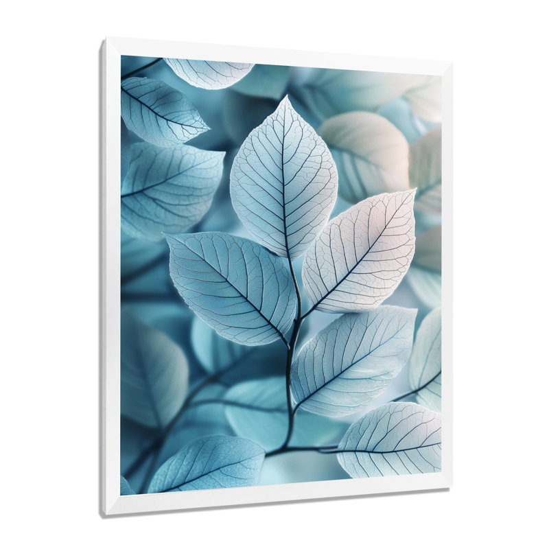 Kaley - art mural floral, H 32 po x l 24 po, Picture Framed, Blanc