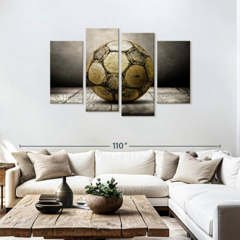 Retro soccer ball Sireci, H 48 po x l 75 po