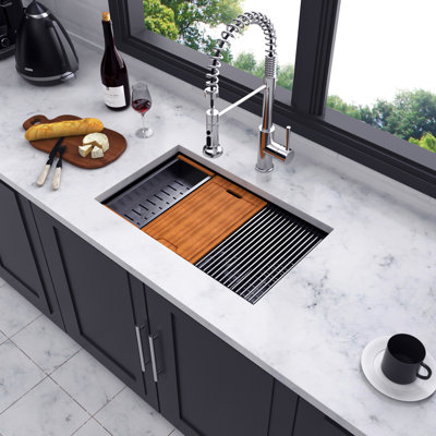 33'' L Undermount Single Bowl Stainless Steel Kitchen Sink