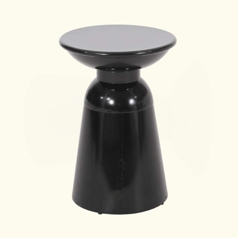 Charmante table d'appoint en métal avec attrait moderne et fabrication durable, Noir, noir, noir, noir