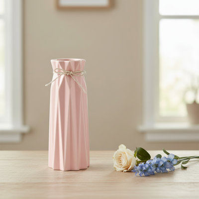 Vase moderne en céramique rose, un superbe objet décoratif pour le bureau de la chambre et un cadeau d'anniversaire idéal pour créer une ambiance chaleureuse.