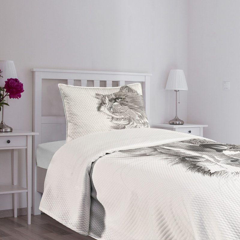 Twin White Quilted Bedspread Set with Cat Design