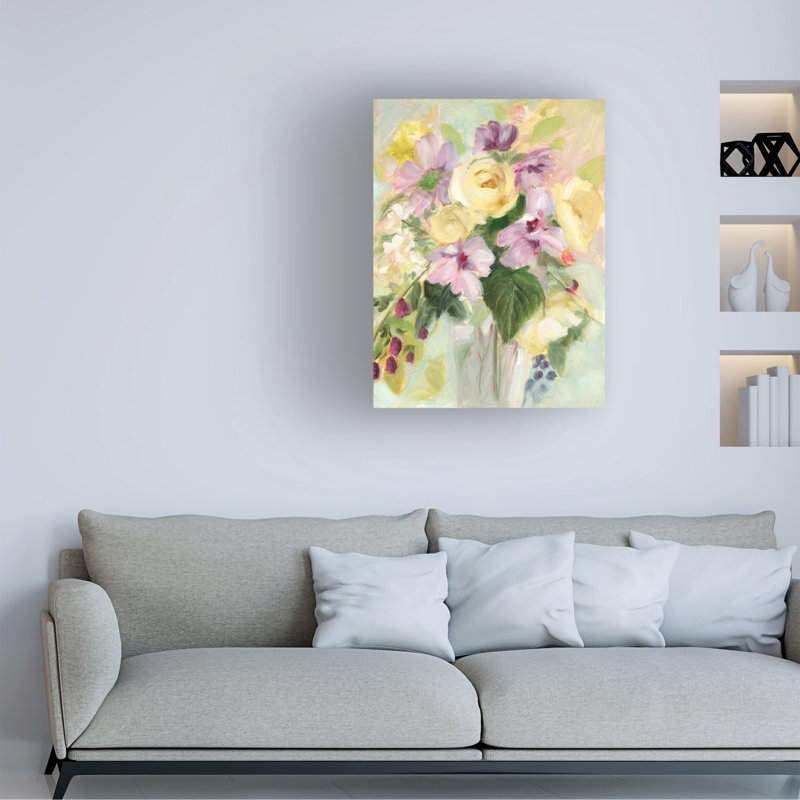 «Modern and Contemporary Yellow and Violet Bouquet II» sur toile par Sandra Iafrate, H 32 po x l 24 po x P 2 po