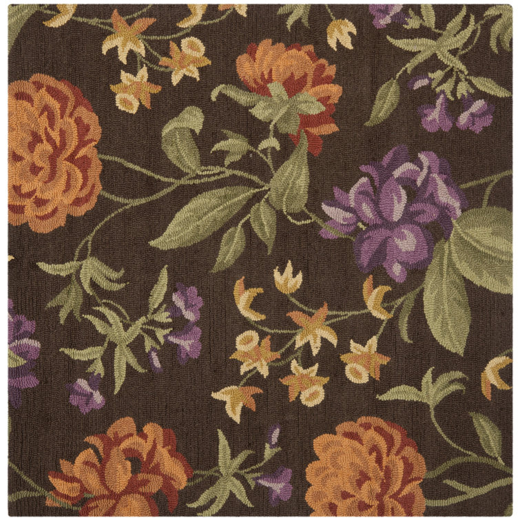Emrick Hand Hooked Wool Floral Rug