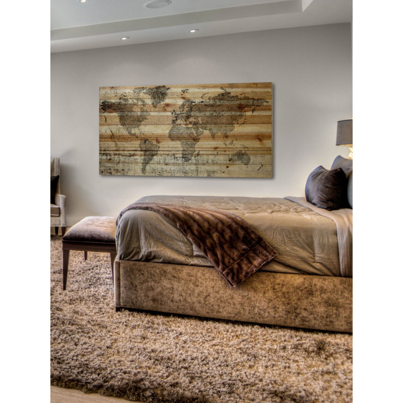 « Lost in the World », reproduction d'art sur bois de pin naturel, H 18 po x l 36 po x P 1,5 po