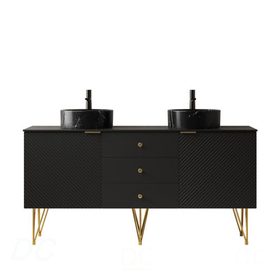 Meuble-lavabo de 60 po avec lavabo autoportant en contreplaqué avec 4 pieds dorés, 3 tiroirs et 2 portes, 2 vasques en céramique à motif de pierres noires et plateau en pierre frittée, pré-assemblé