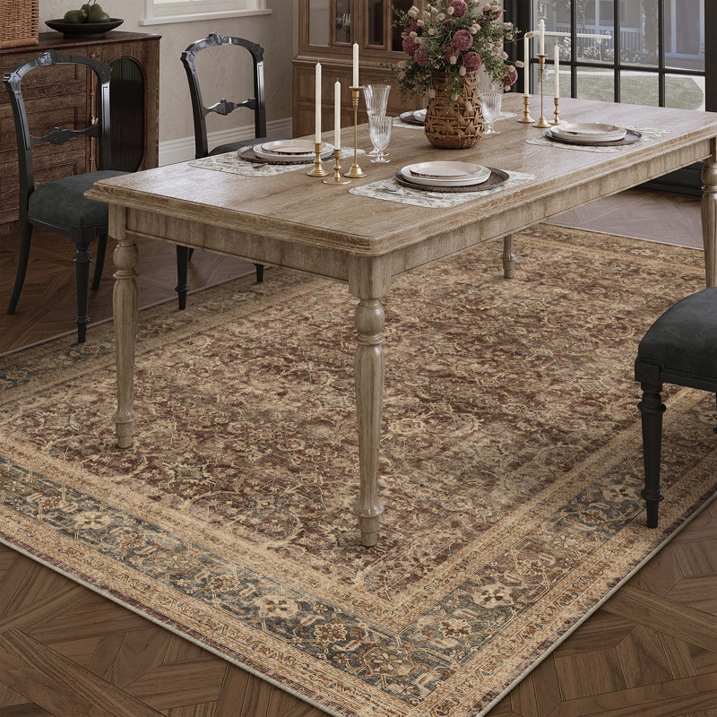 Luthien Elegant Vintage Floral Area Rug in Brown, Rectangle 6' x 9'