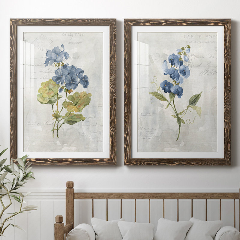 Lin bleu géranium - ensemble de 2 reproductions d'art, Impression encadrée avec passe-partout, H 37,5 po x l 55 po, Noyer