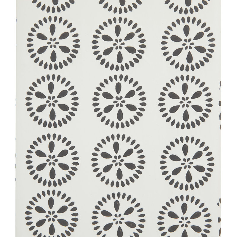 Vase blanc en céramique Cyree, H 17 po x l 9 po x P 9 po