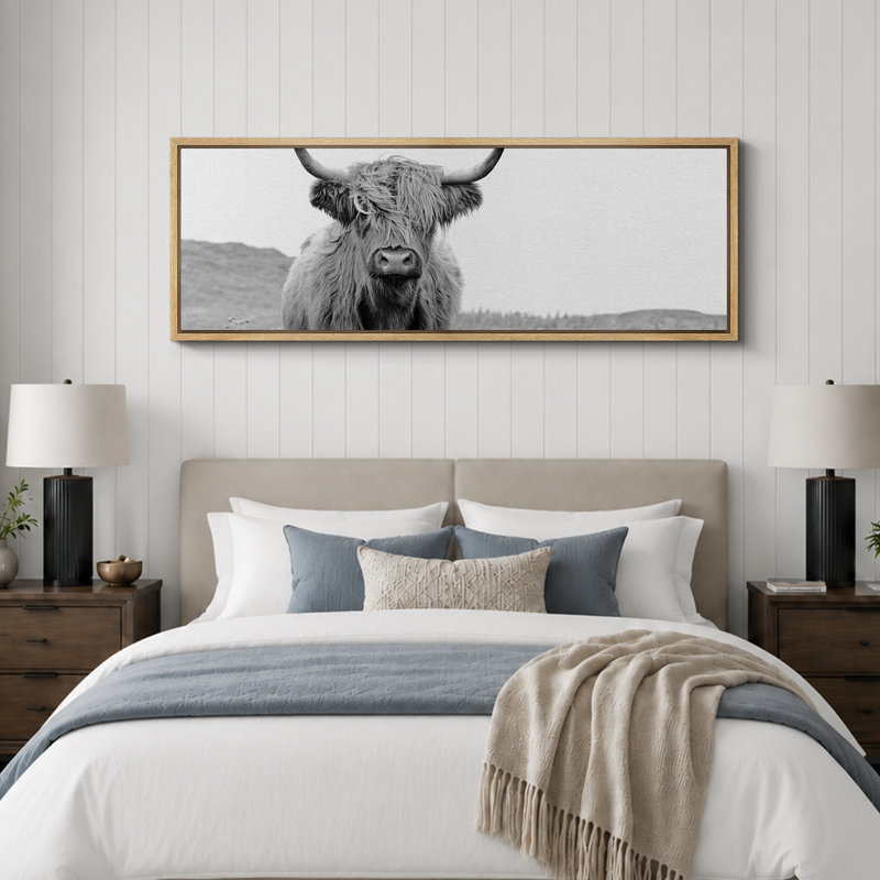 «Animals Highland Cow», portrait en noir et blanc sur toile, H 20 po x l 60 po, Naturel