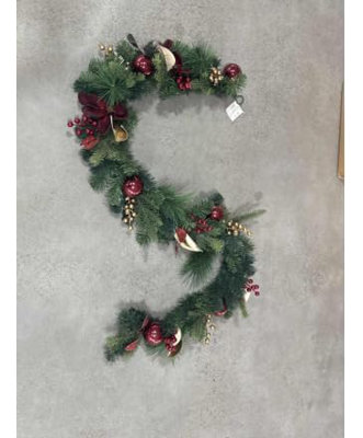 【9 FT Holiday Greenery Decor】This Christmas garland expands to about 9 FT, giving mantels, stair rails, doorways, windows, console tables