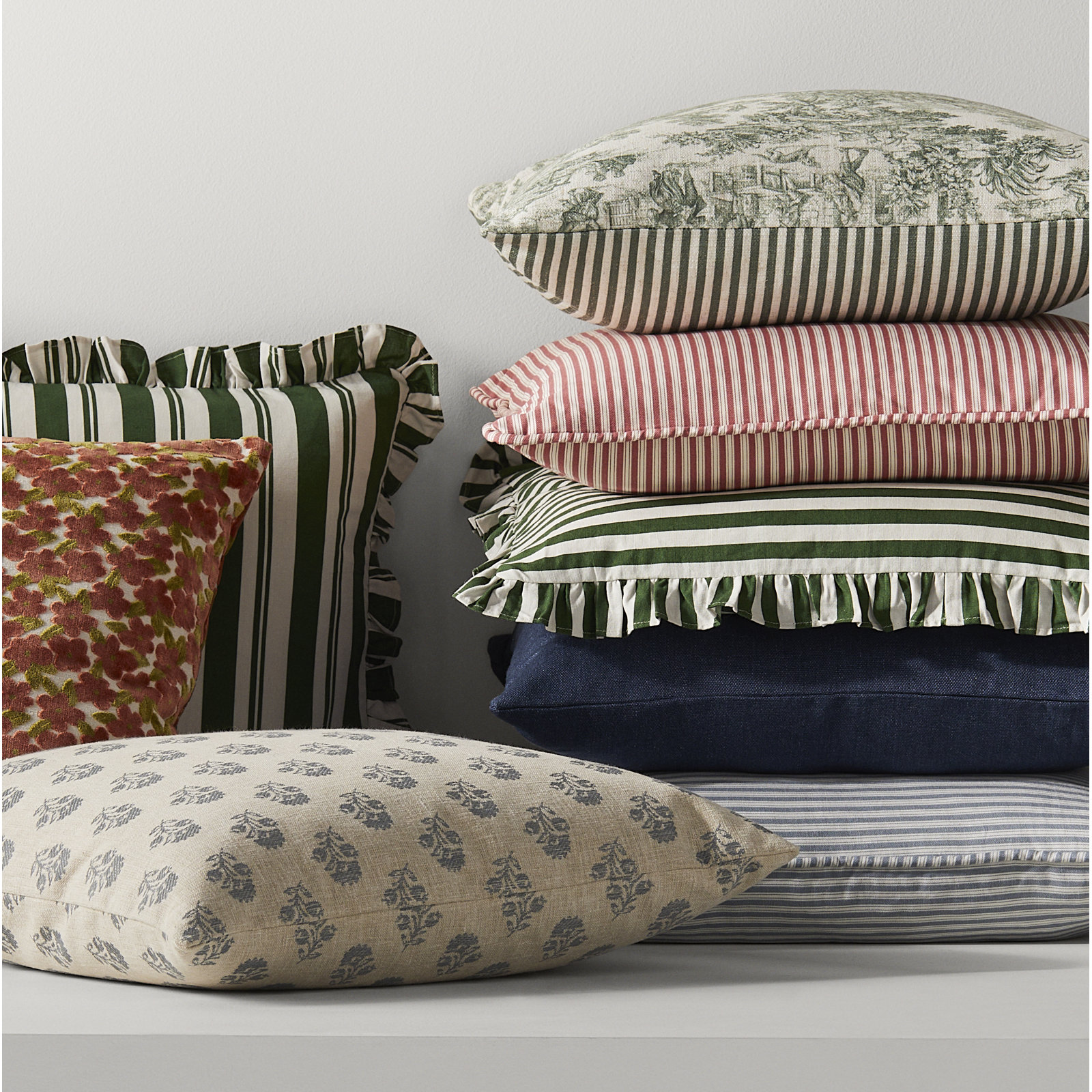 Crissi 20" Pillow, Green