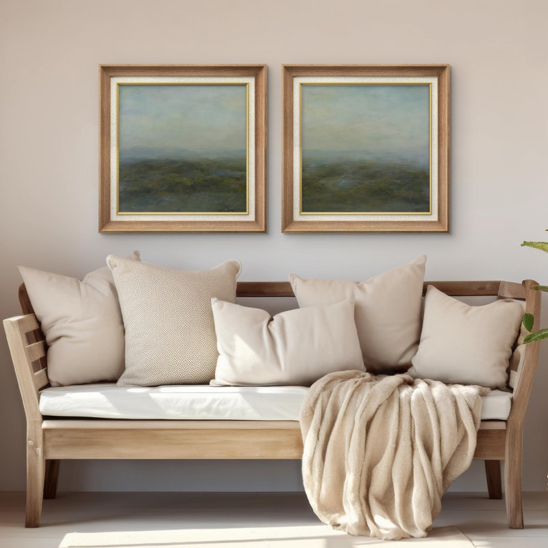 «Soft Misty Green Landscape Calm Nature Wall Decor», impression encadrée sur papier dans la chambre des maîtres, 2 pièces