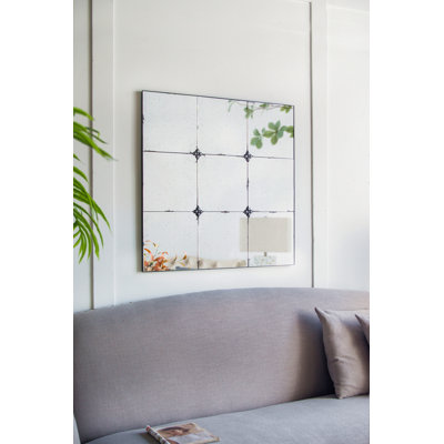 Miroir mural 36 po x 36 po à décor de verre antique