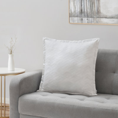 Arrow 2-Pack Matelassé Decorative Pillow Set