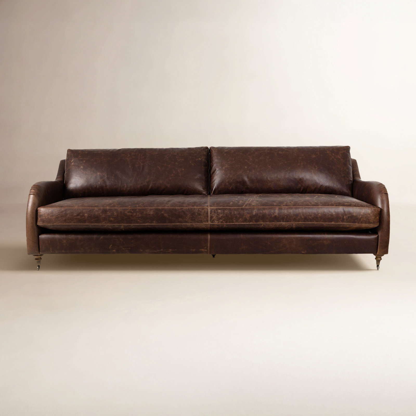 Lynne Sofa