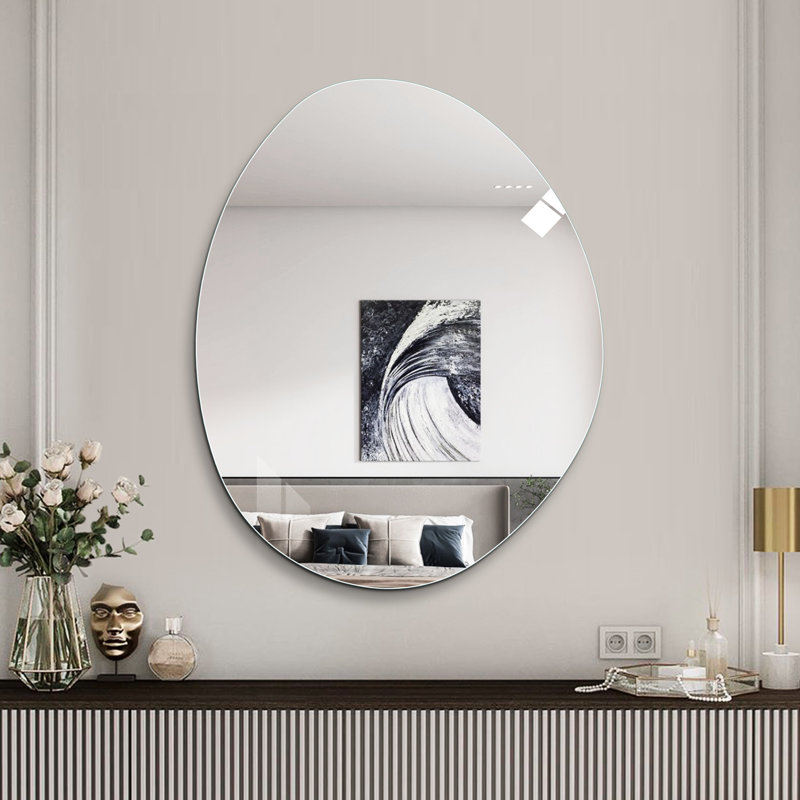 Miroir mural asymétrique pour salle de bain