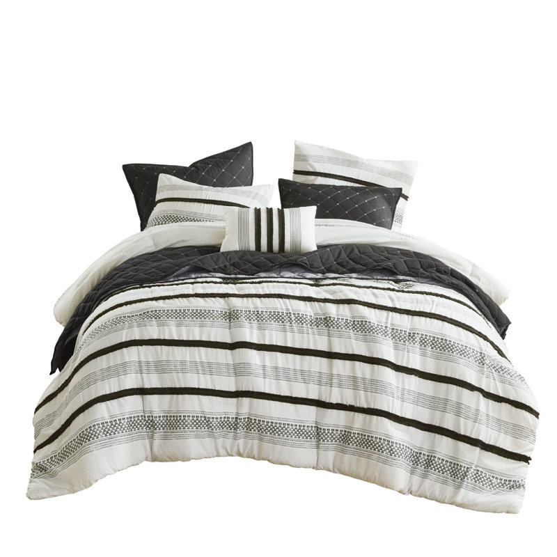 Polyester Comforter and Quilt Set of 7, Full Comforter + 6 Additional Pieces