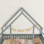 Lit en bois en forme de maison en bois avec clôture-1563204512-1563204525