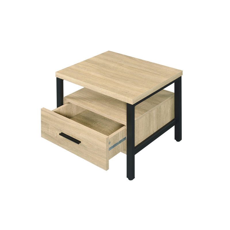 Table d'appoint en chêne Yawan et finition noire
