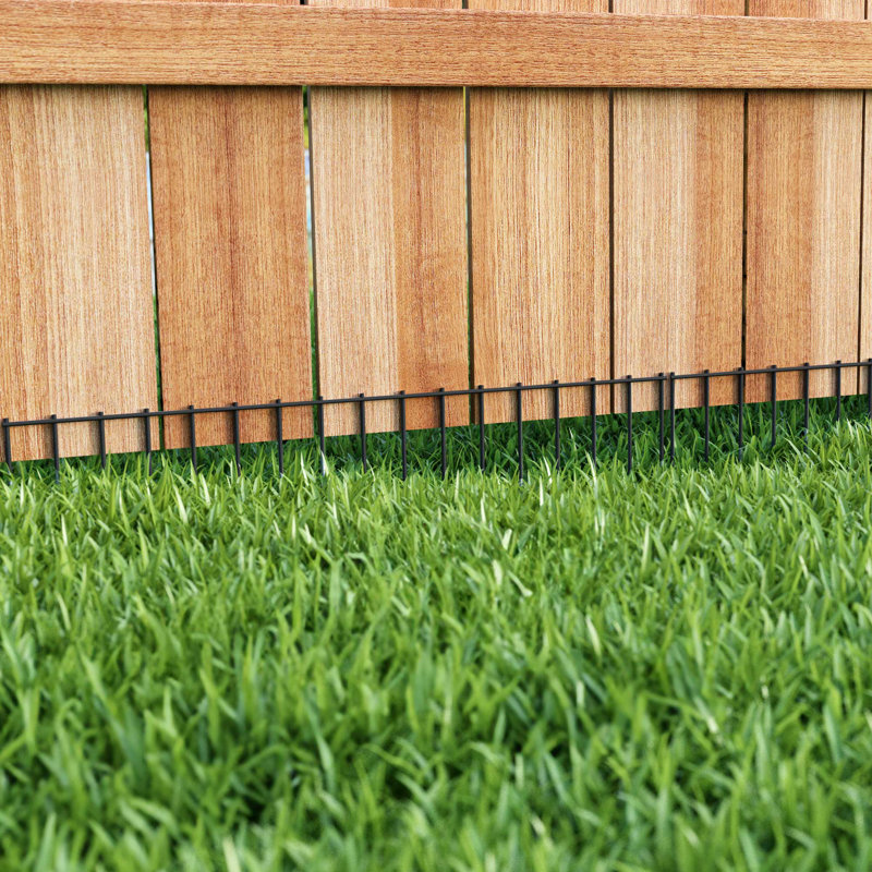 Black Metal No-Dig Animal Barrier Fence Panels, 32" x 8"
