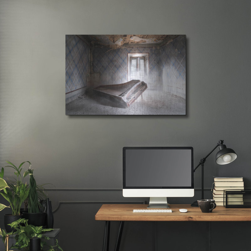 «Dusty Piano» par Roman Robroek