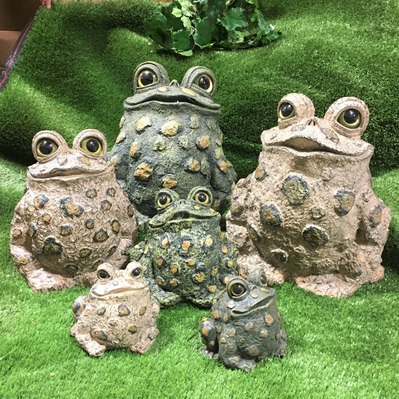 Statue de jardin fantaisiste crapaud «Stretch», H 9 po x l 9,75 po x P 6,75 po, Brun, 1