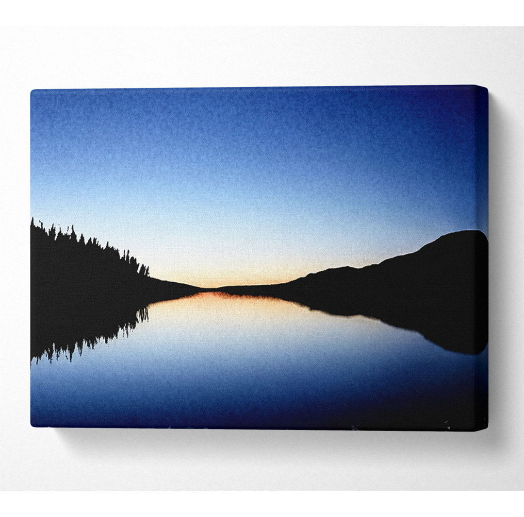 Blue Lake Reflections - Kunstdrucke auf Leinwand