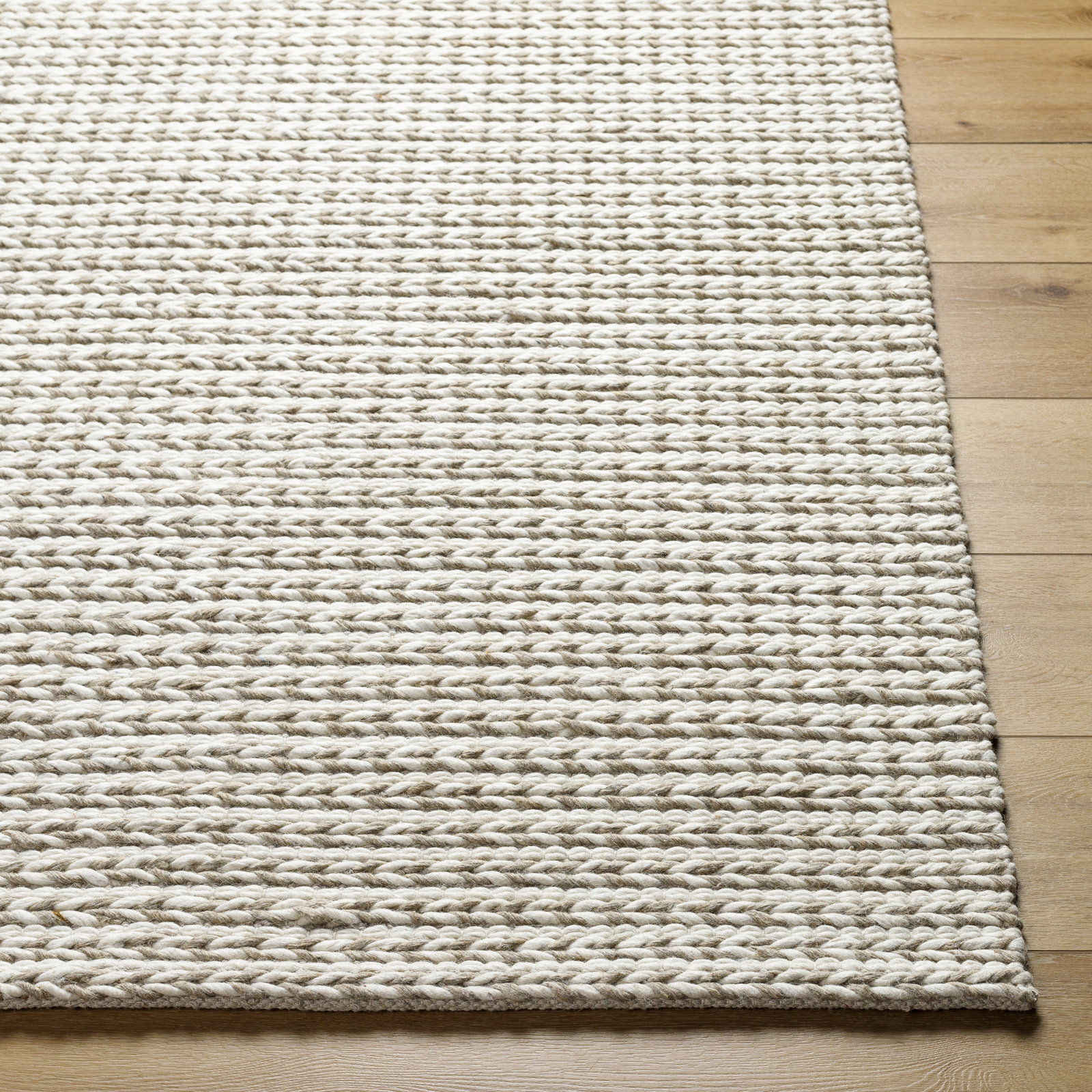 Auria Handmade Wool, Polyester Rug, Rectangle 10' x 14'