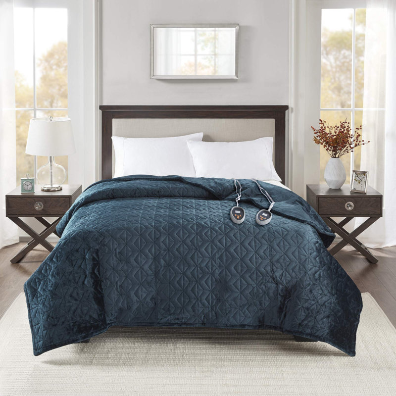 Couverture matelassée chauffante en peluche, Bleu sarcelle, 12.93