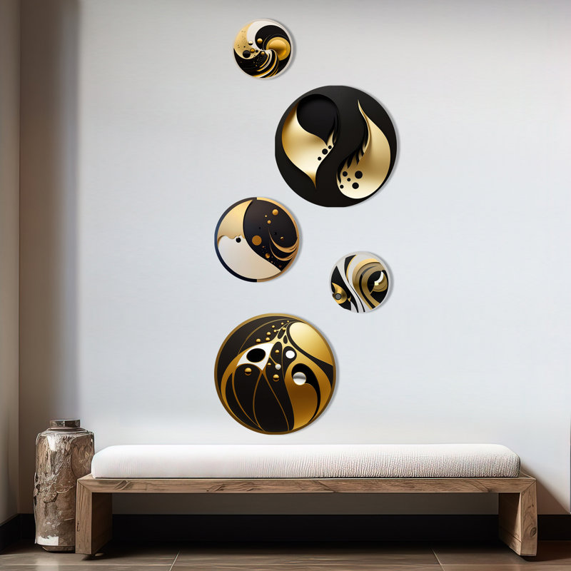 Abstract Wall Decor on Metal