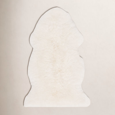 Mera Sheepskin Indoor Rug